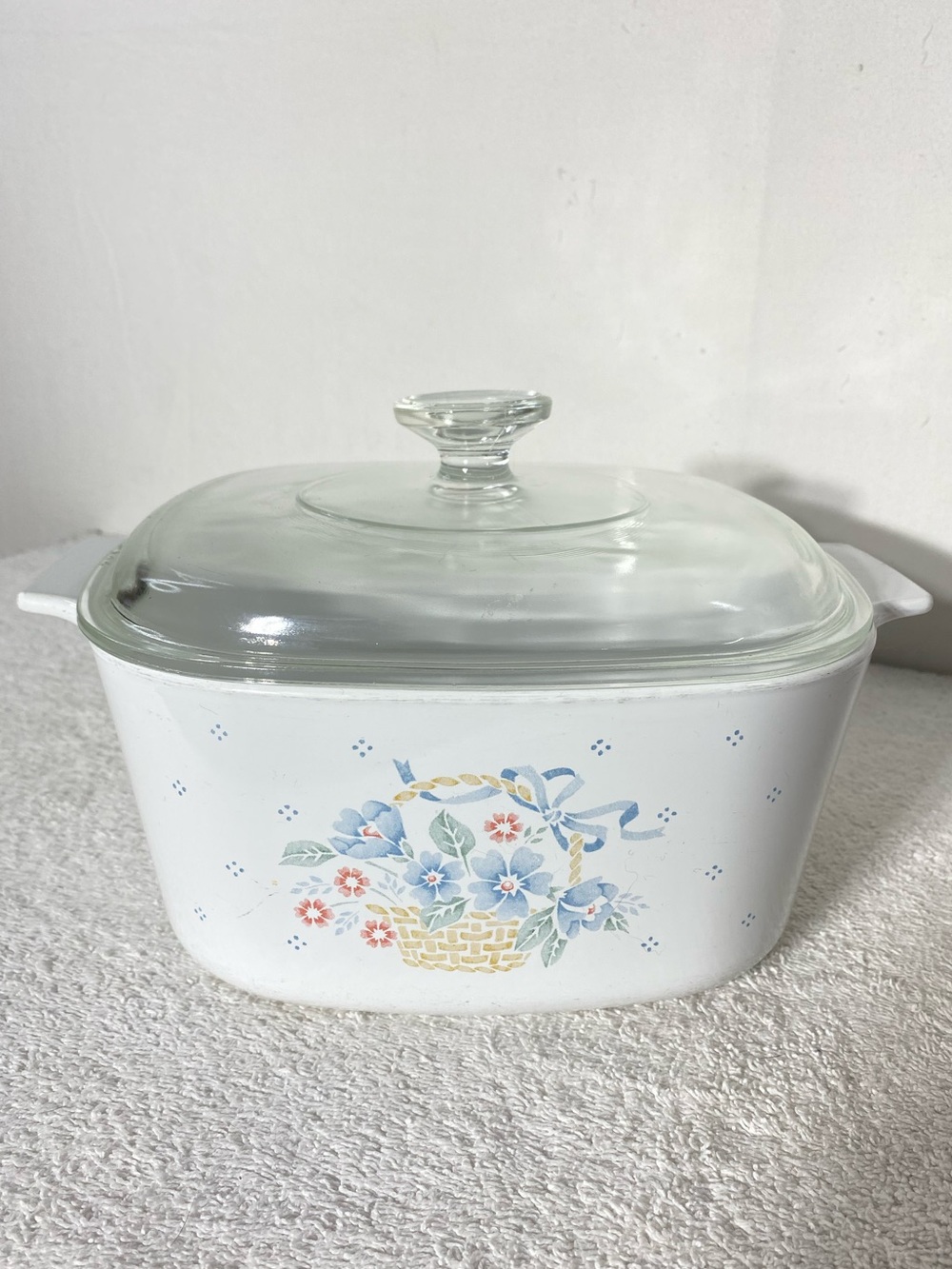 Vintage CorningWare Country Cornflower 3L Casserole Dish A-3-B with Glass Lid